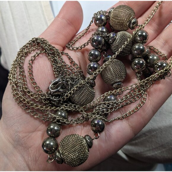 Chunky Multilayer Silver Tone Mesh And Metal Beaded Chain Necklace - Picture 6 of 7